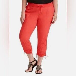 Torrid NWOTB Crop Pants Size 12 Coral
Drawstring Waist Capri